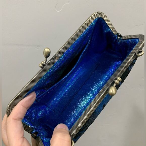 Handmade Real Hair-on Calf hide  Embossed Kisslock Clutch/Wristlet/Crossbody - Picture 15 of 16